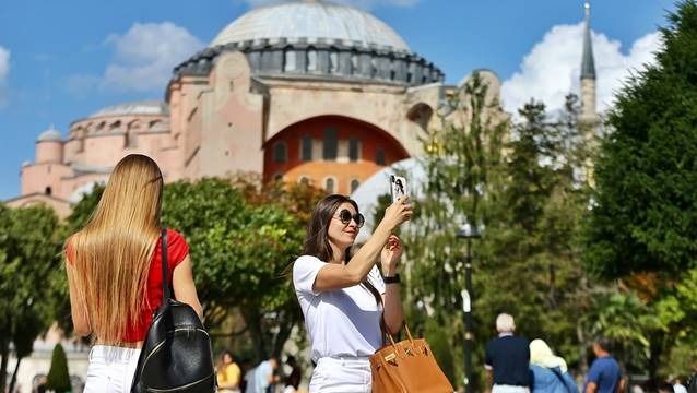 Rekor kırıldı! Bakanlık açıkladı! İşte İstanbul'a gelen turist sayısı! 6