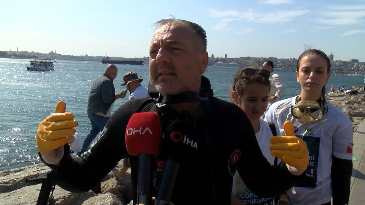 İstanbul'da deniz temizliği! Çöplerin arasından tarihi eser çıktı! 9