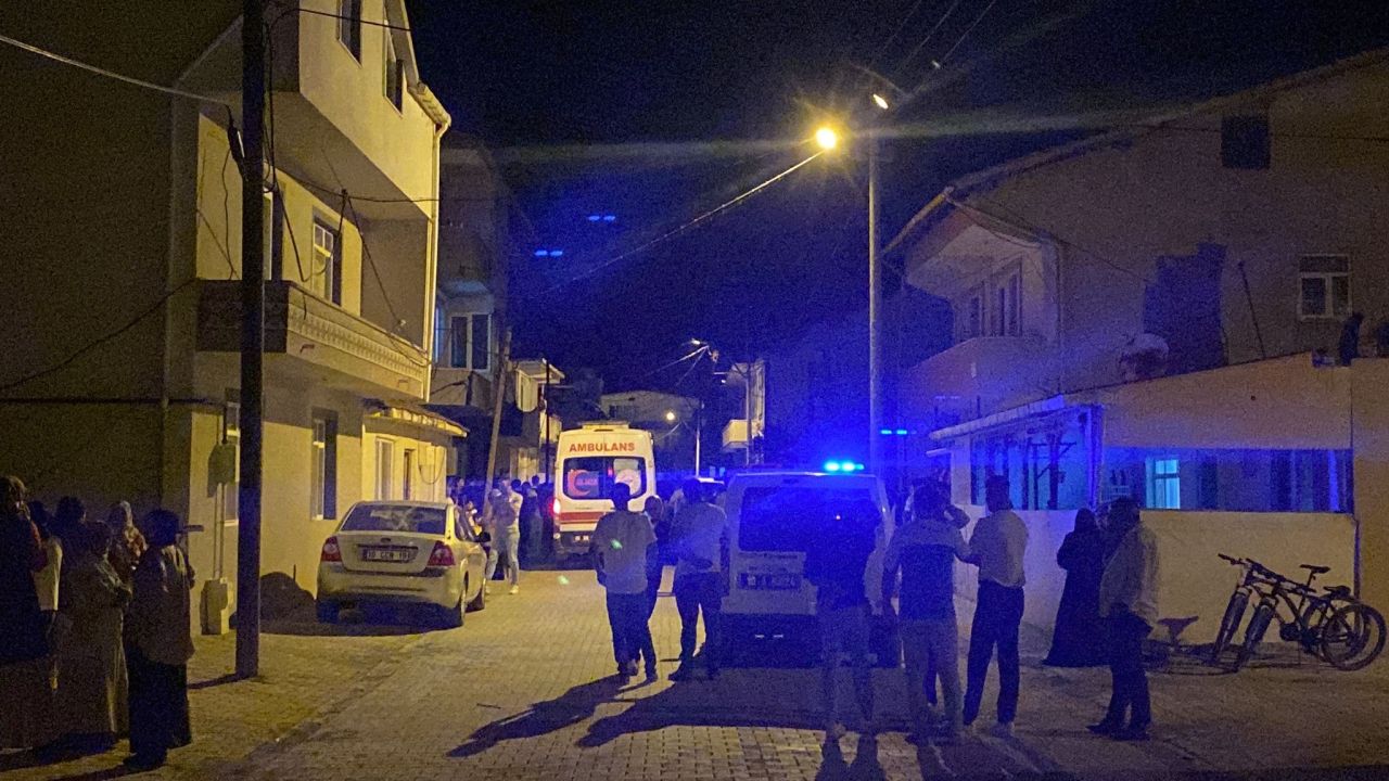 Gencecik kızını elleriyle boğarak öldürdü! Cani babanın ilk ifadesi pes dedirtti... 2