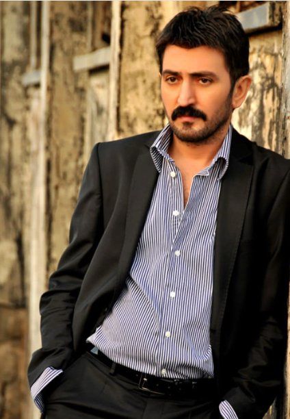 Ferman Toprak anlattıklarıyla şoke etti! ''Annemle çapraz ateşe tutulduk! Araca 180 mermi isabet etti'' 3