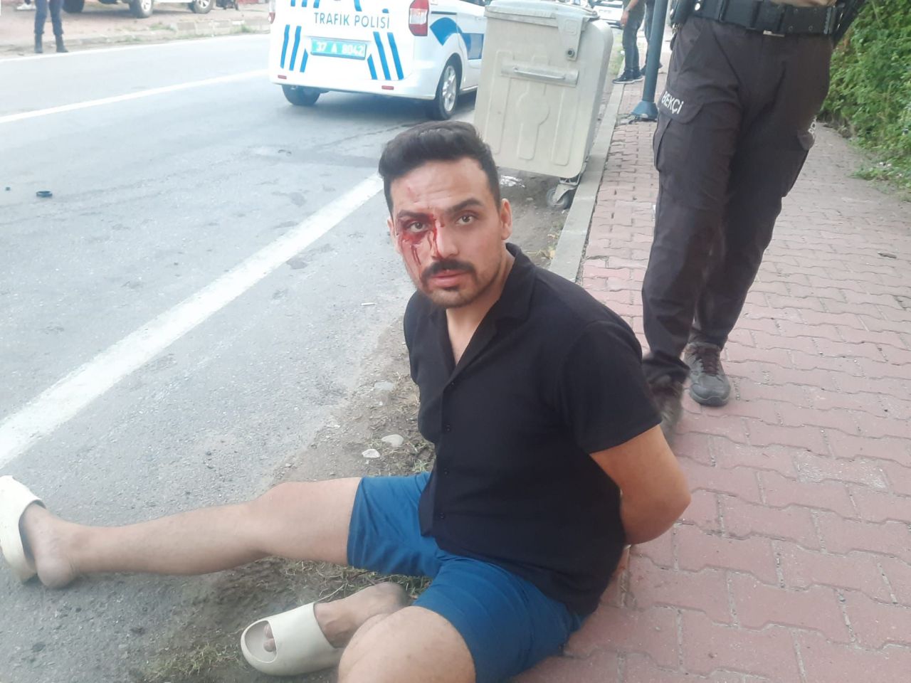Boşanma aşamasındaki eş dehşet saçtı! 5 saat önce yardım istemiş... 5