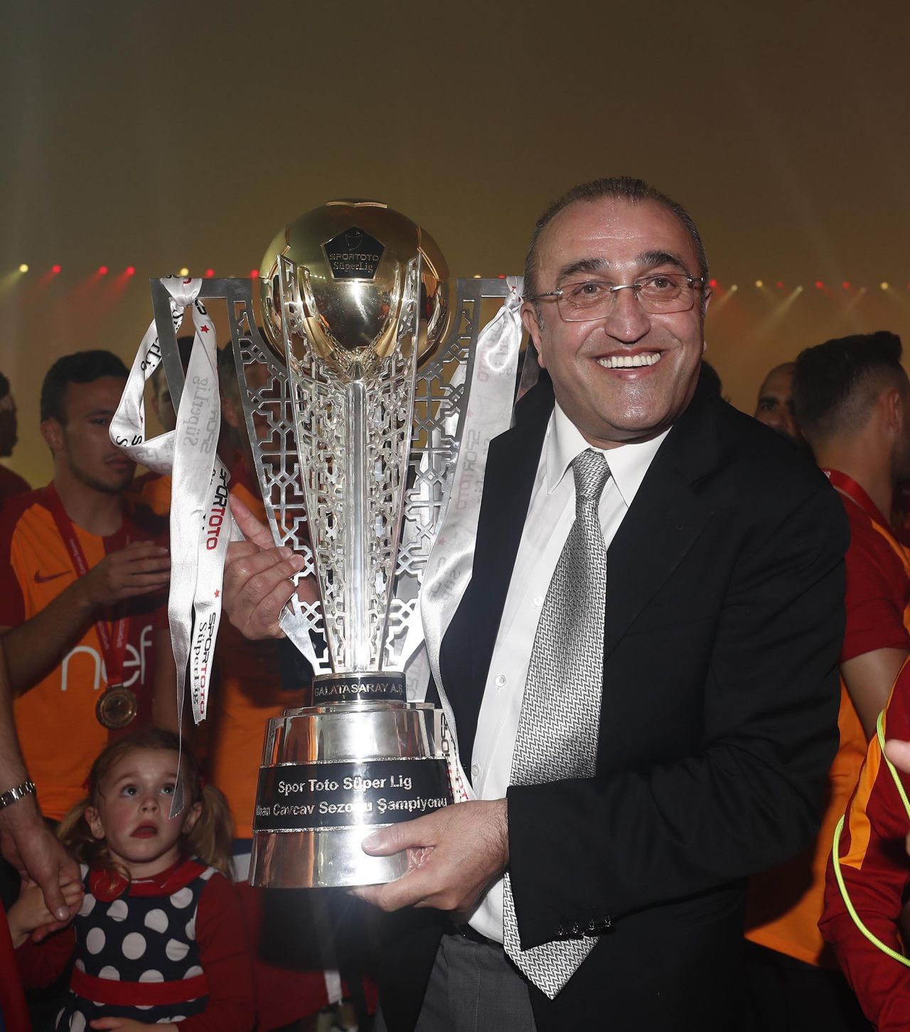 Galatasaray’da çare Abdurrahim Albayrak! Florya’yı toparlayacak, futbolcuların motivasyonunu arttıracak! Erden Timur’un boşluğunu ancak o doldurur… 11