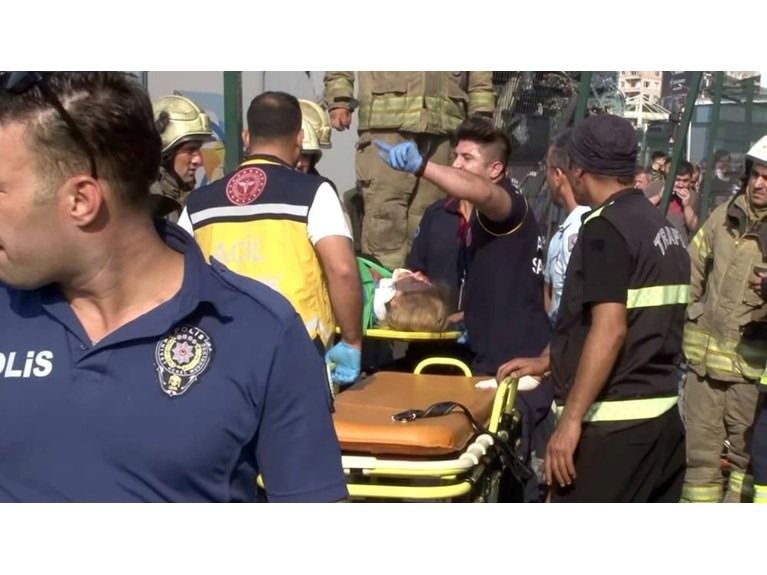 Küçükçekmece'deki metrobüs kazasıyla ilgili yeni gelişme! 5 kişi için tutuklama talebi 5