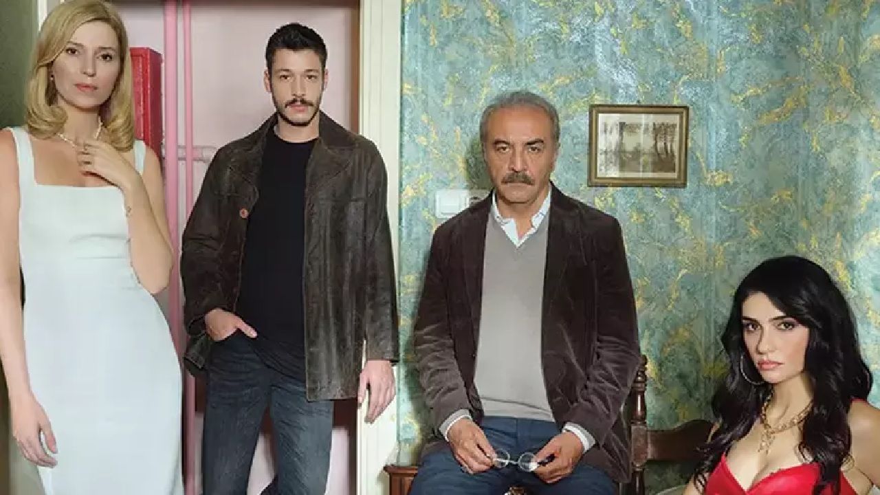 İnci Taneleri dizisine Semiramis rolü ile geliyor! Bestemsu Özdemir yeni rolü için imaj değiştirdi... 2