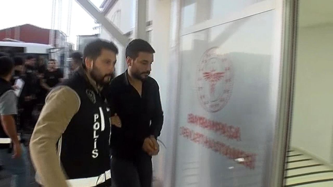 Engin Polat'a hakimden 'reklam yapma' uyarısı! 4