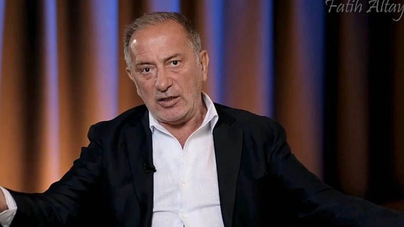 Galatasaray'daki tarihi toplantının şok eden detayları ortaya çıktı! Dursun Özbek ve yönetimi seçime çağırdılar: "Yönetim karaborsa olayının üstünü kapatmaya çalışıyor" 9