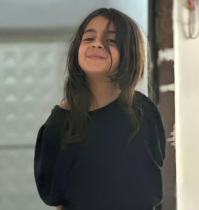 Melike Şahin, Narin'in acı haberiyle gözyaşlarına boğuldu! Seyircinin tepkisine sert çıktı 3