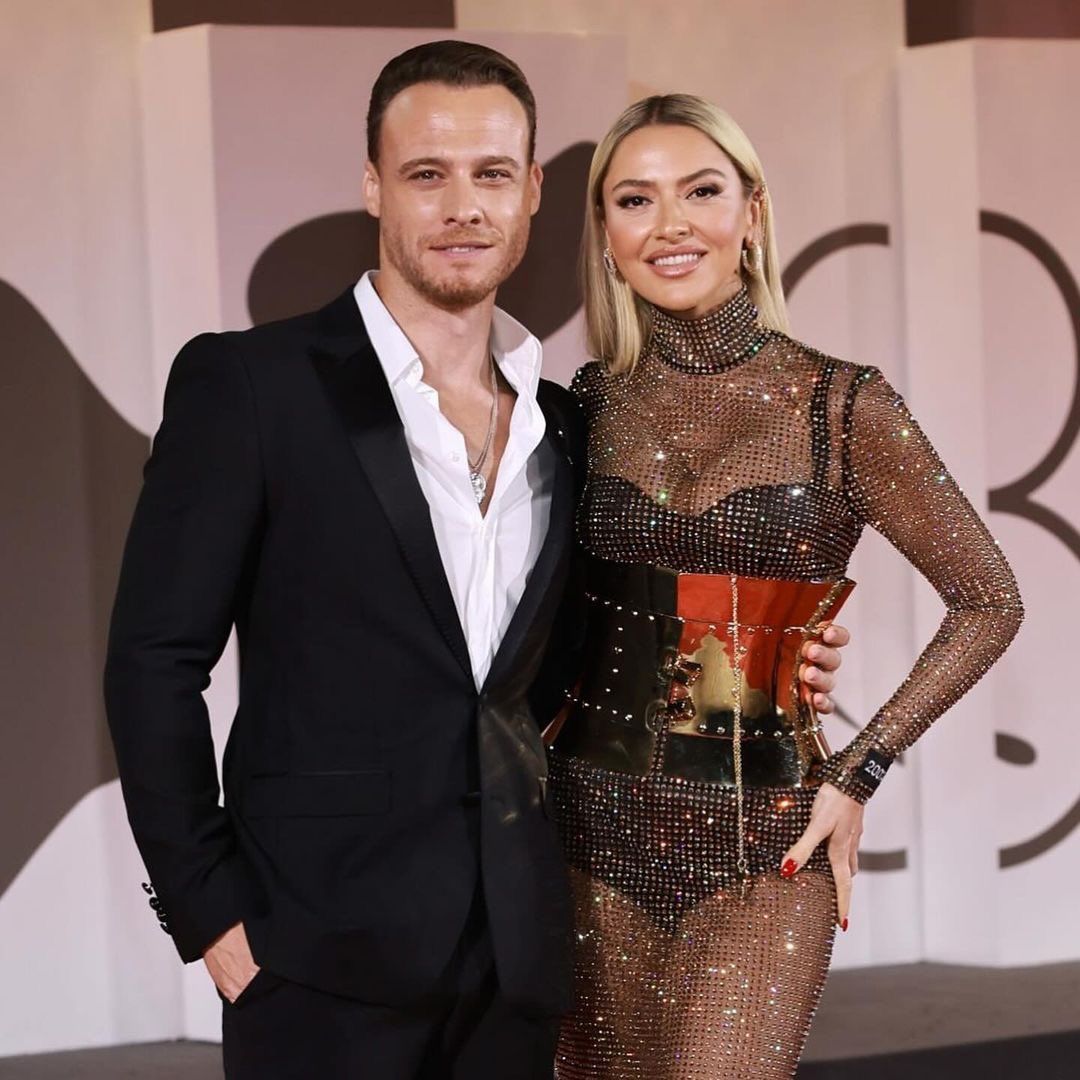Hadise ve Kerem Bürsin’in Venedik Film Festivali’ndeki fotoğraflarının prodüksiyon olduğu ortaya çıktı! 3