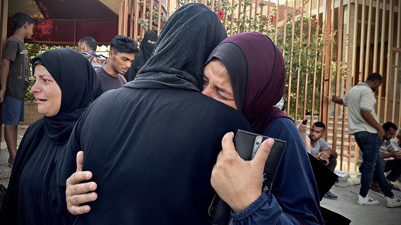 Çadırları füzelerle vuran İsrail, 7 Ekim'den beri Filistin'deki en büyük katliamı gerçekleştirdi 1