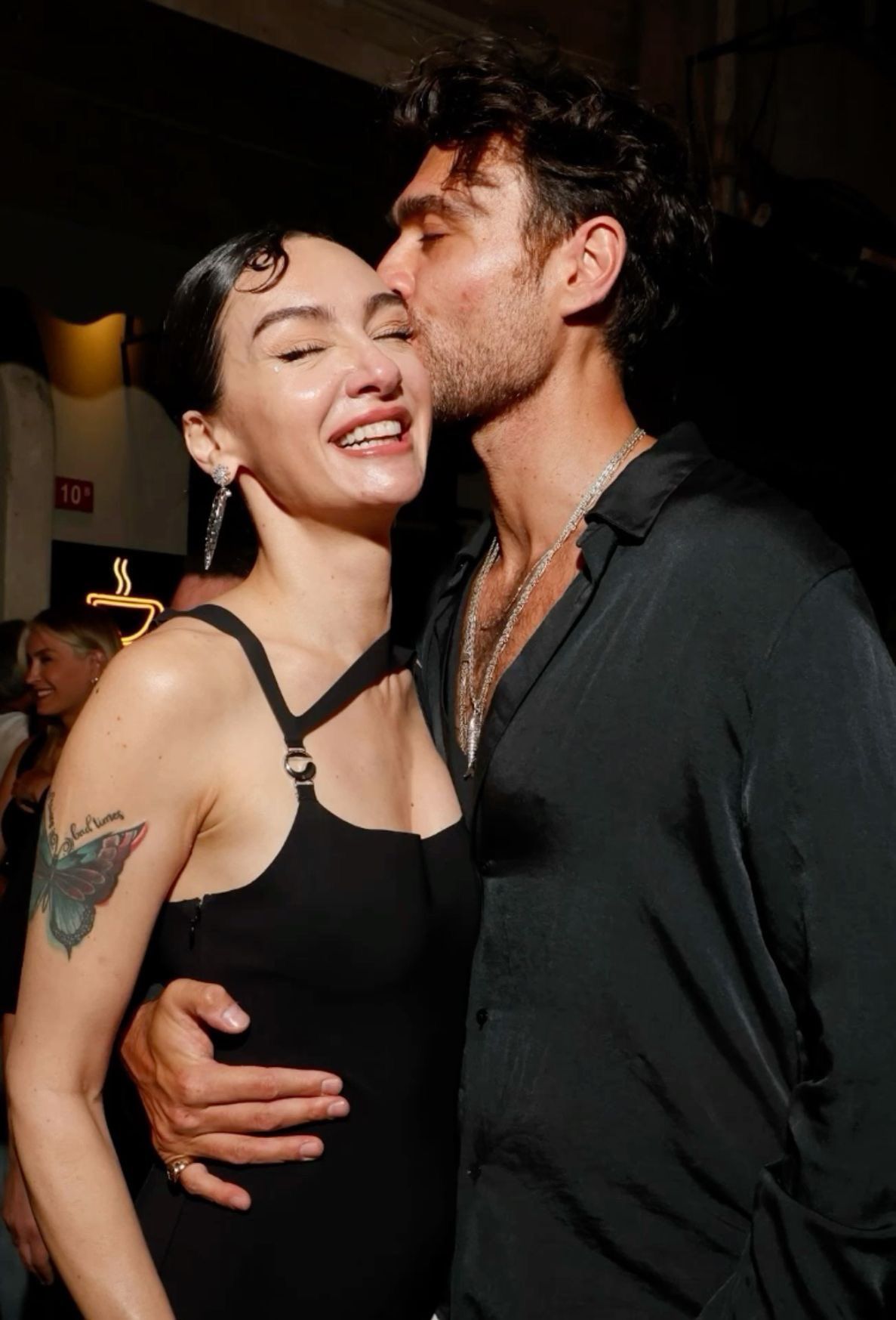Birce Akalay ile Hakan Kurtaş evleniyor! Düğün tarihi belli oldu 5