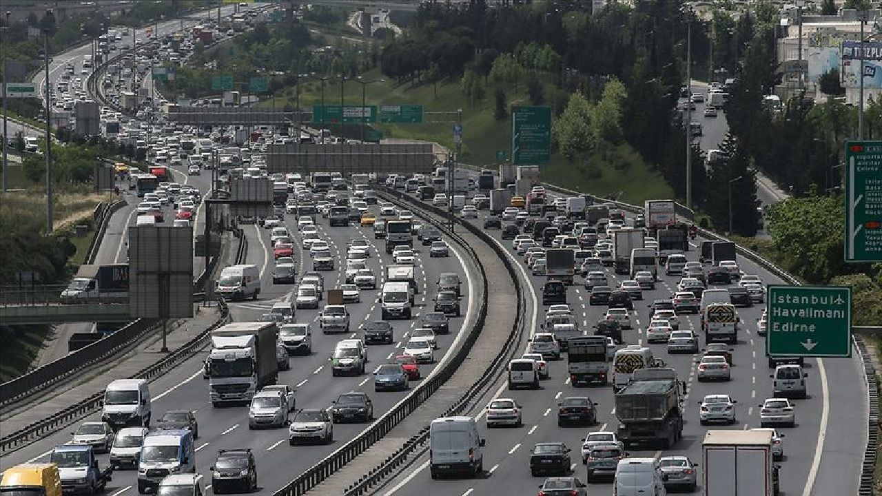 İstanbul'da akşam saatlerinde trafik yoğunluğu yaşanıyor 3