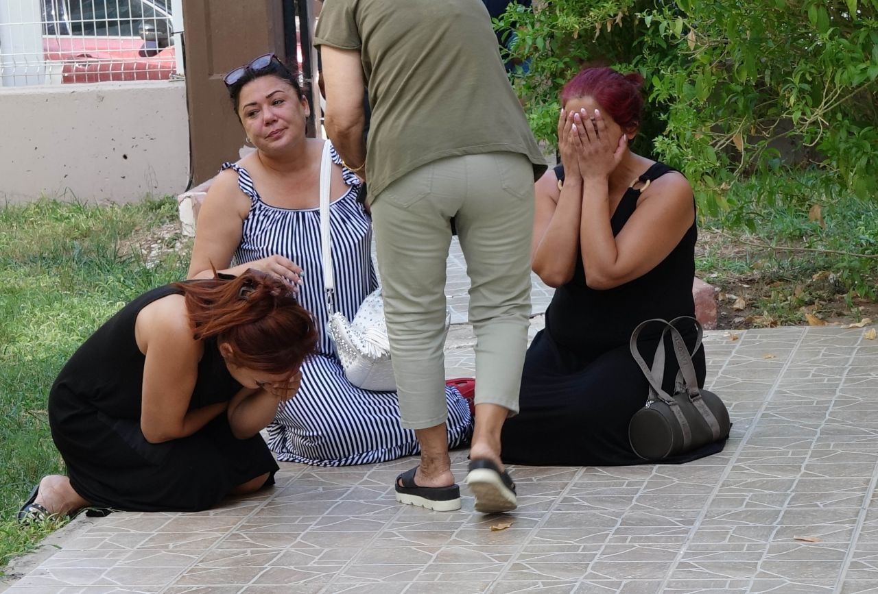 Babası annesine kurşun yağdırdı, 17 yaşındaki kızları kabus sanıp uyumaya devam etti 1