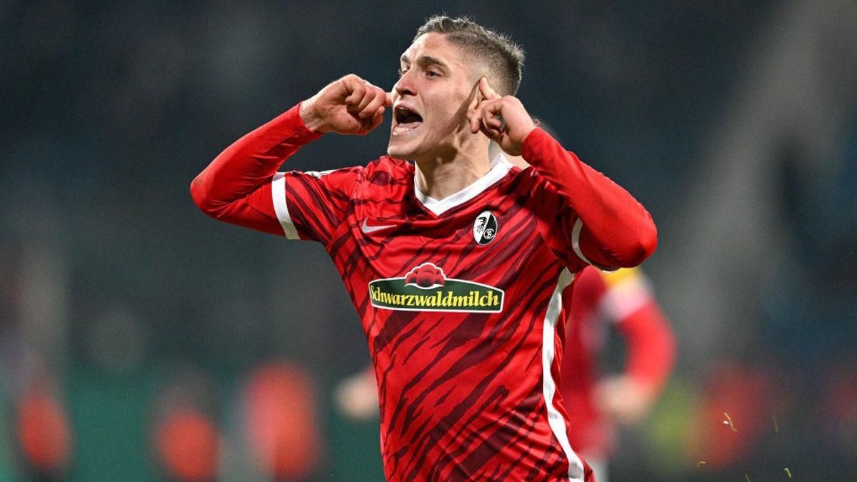 Galatasaray yöneticileri İtalya'ya gitti, transfer Almanya'dan geldi! Yıldız futbolcu son gün 6 milyon euro bonservisle imzayı attı: Bu akşam İstanbul'a geliyor 8