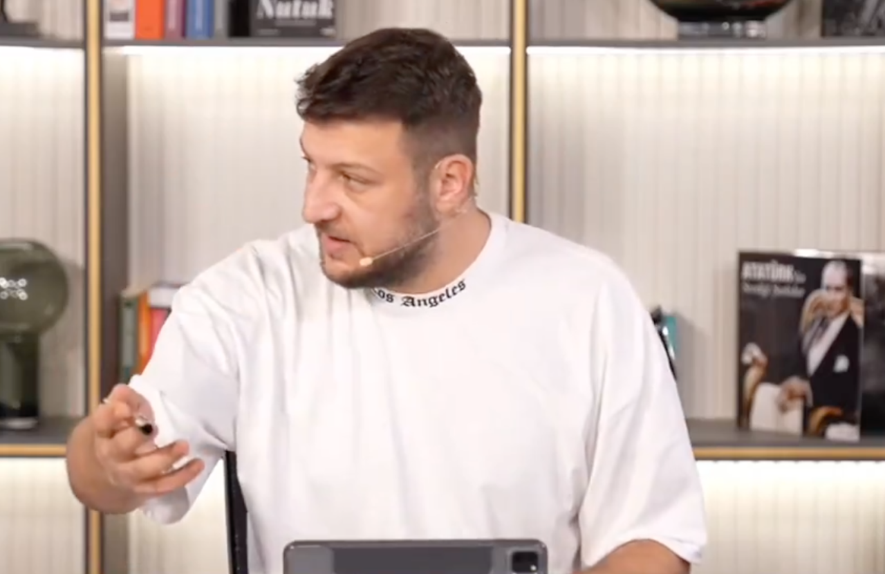 Batuhan Karadeniz’den olay yaratan açıklama: “Gözlerim Mauro Icardi’den daha iyisini gördü! Mecbur kalmama gerek yok ben Victor Osimhen’i oynatırım” 1
