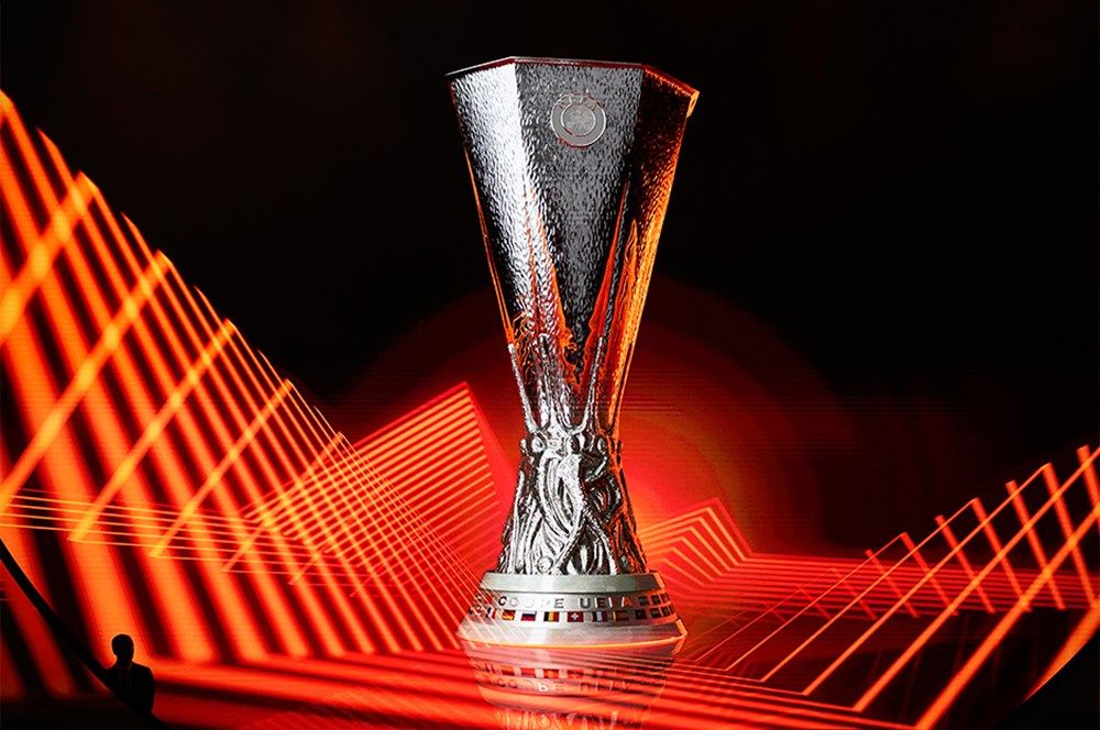 Galatasaray UEFA Avrupa Ligi'nde çeyrek finalde! Fenerbahçe ve Beşiktaş taraftarını kahreden haber geldi: Kupanın favorilerinden biri Cimbom oldu 2