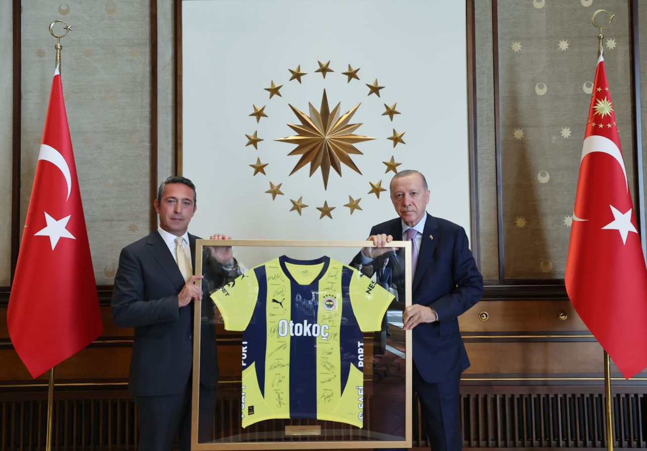 Fenerbahçe yönetimi tam kadro külliyede: Cumhurbaşkanı Erdoğan'dan görüşmede "Futbol kalitesi" vurgusu 4
