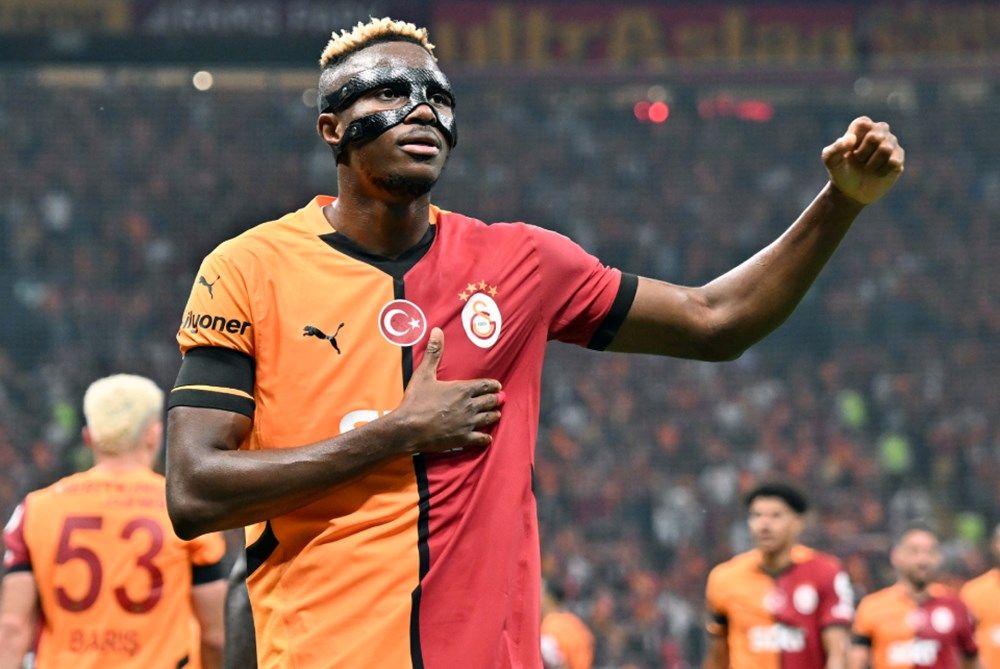 Okan Buruk'tan Fenerbahçe derbisi öncesi ilk 11'de çok sürpriz karar! Galatasaraylılar şaşkın: Dries Mertens için karar verildi! 10 numarada o isim oynayacak 6