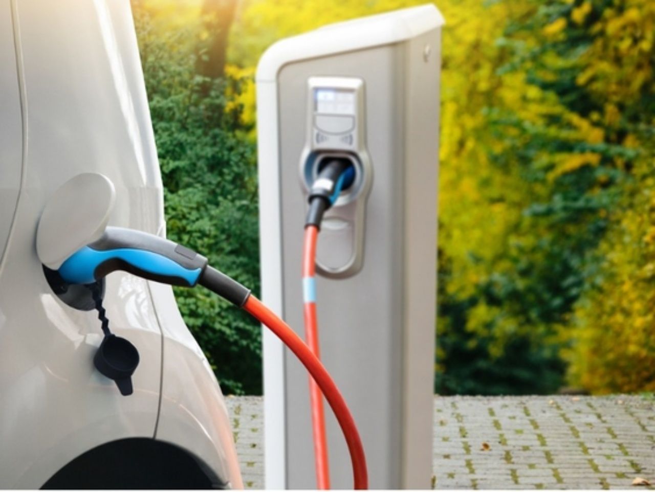 Resmi Gazete'de yayımlandı! Elektrikli araç ithalatına düzenleme 2