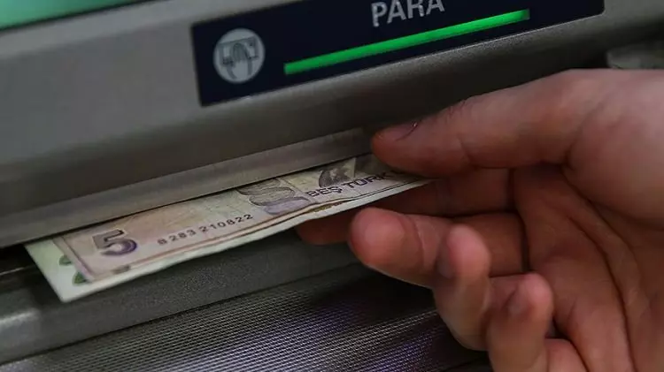 Çalışan emekliler dikkat! Maaşınız kesintiye uğrayabilir... 30
