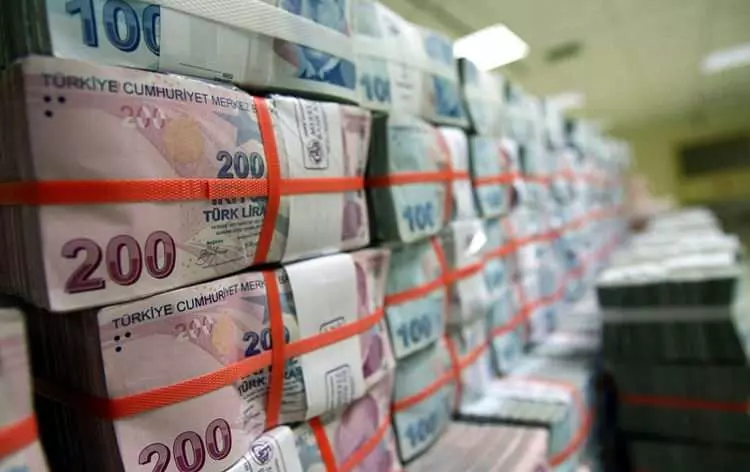 Çalışan emekliler dikkat! Maaşınız kesintiye uğrayabilir... 24