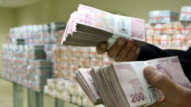 Çalışan emekliler dikkat! Maaşınız kesintiye uğrayabilir... 26