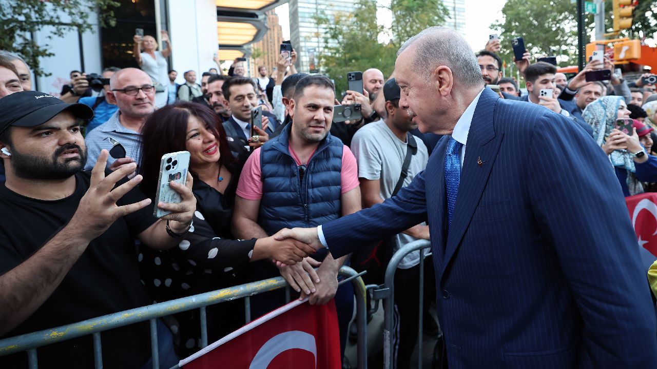 Cumhurbaşkanı Recep Tayyip Erdoğan'ın New York'taki ilk durağı Türkevi oldu 3
