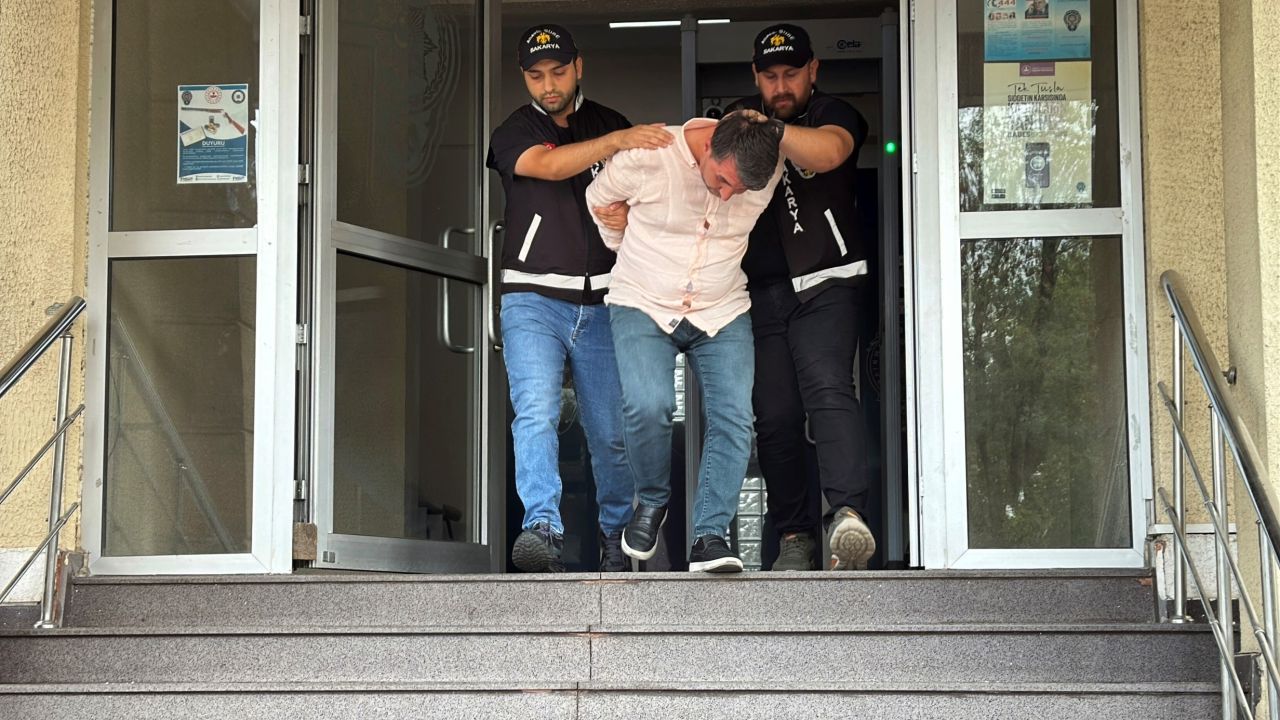 Sakaryaspor Başkanı Gökhan İn'e tokat videosunu çeken yönetici de tutuklandı! "Bir anda gaza geldik" 4