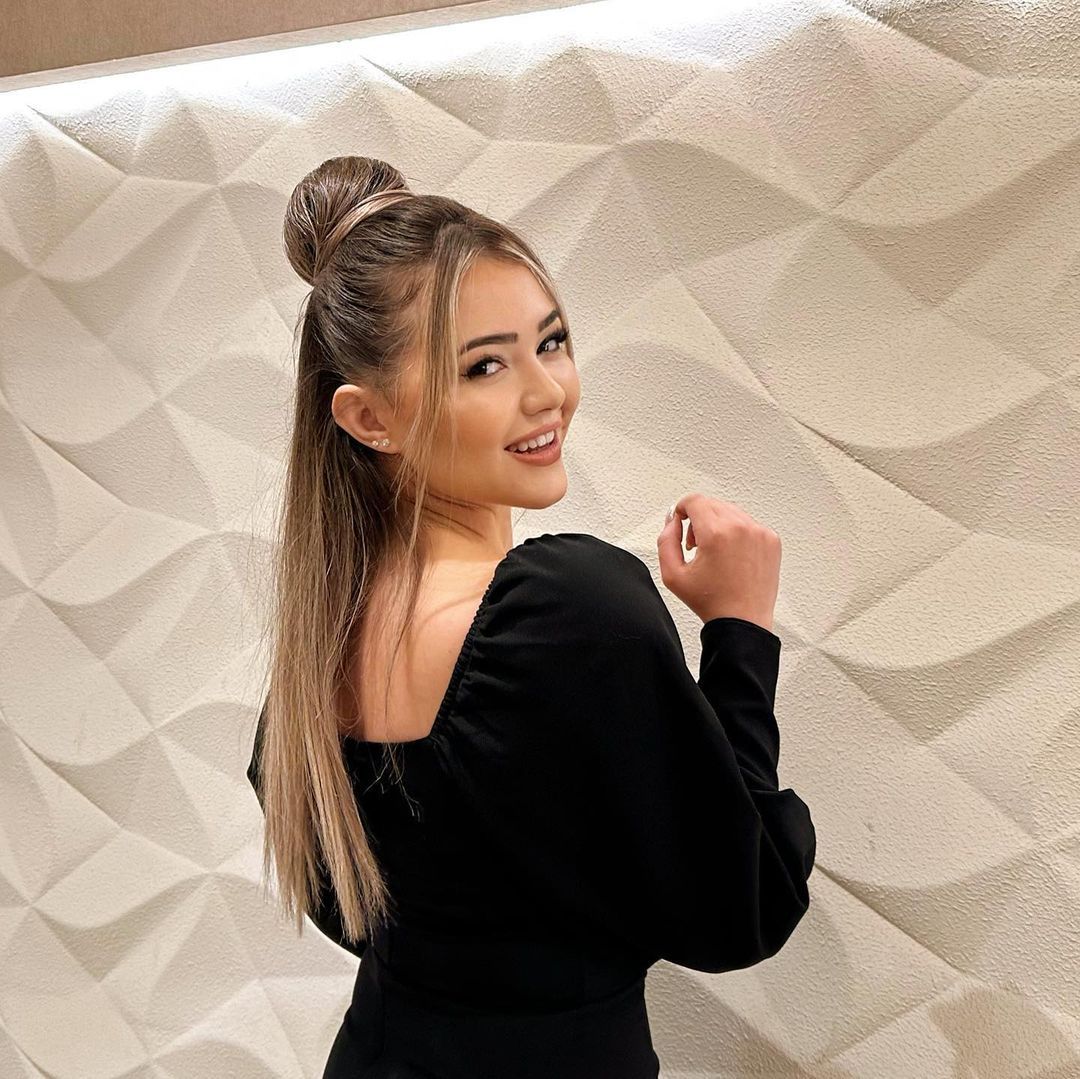 Sosyal medya fenomeni Kübra Aykut 5'inci kattan atlayarak intihar etti! Dilan ve Engin Polat hastaneye koştu 1