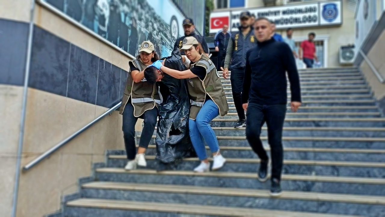 Şeyda polisi şehit eden suç makinesi Yunus Emre Geçti hiç cezaevine girmemiş! 4