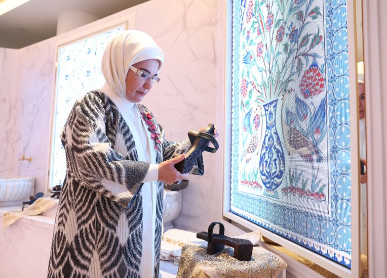 Emine Erdoğan Türk çeyiz geleneğini dünyaya tanıttı, dünya liderlerinin eşleri hayran kaldı 14