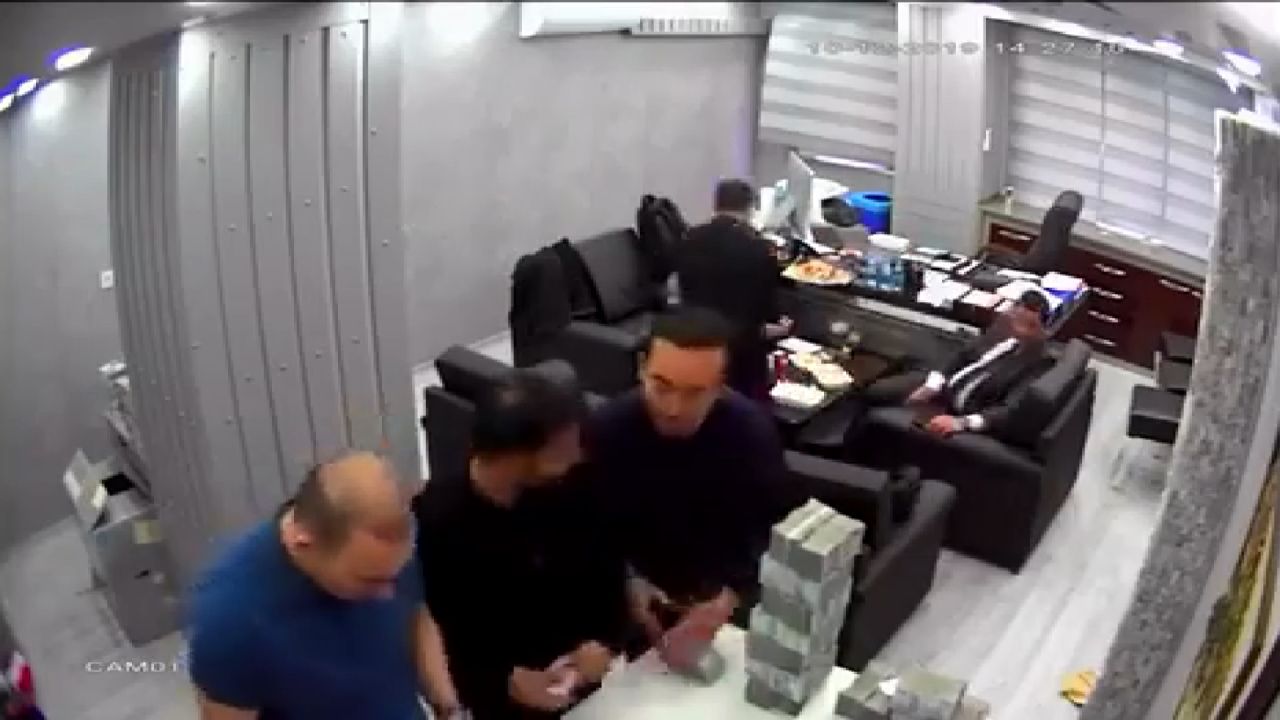 CHP İstanbul il başkanlığındaki para sayma görüntüleri: Duruşma ertelendi 1