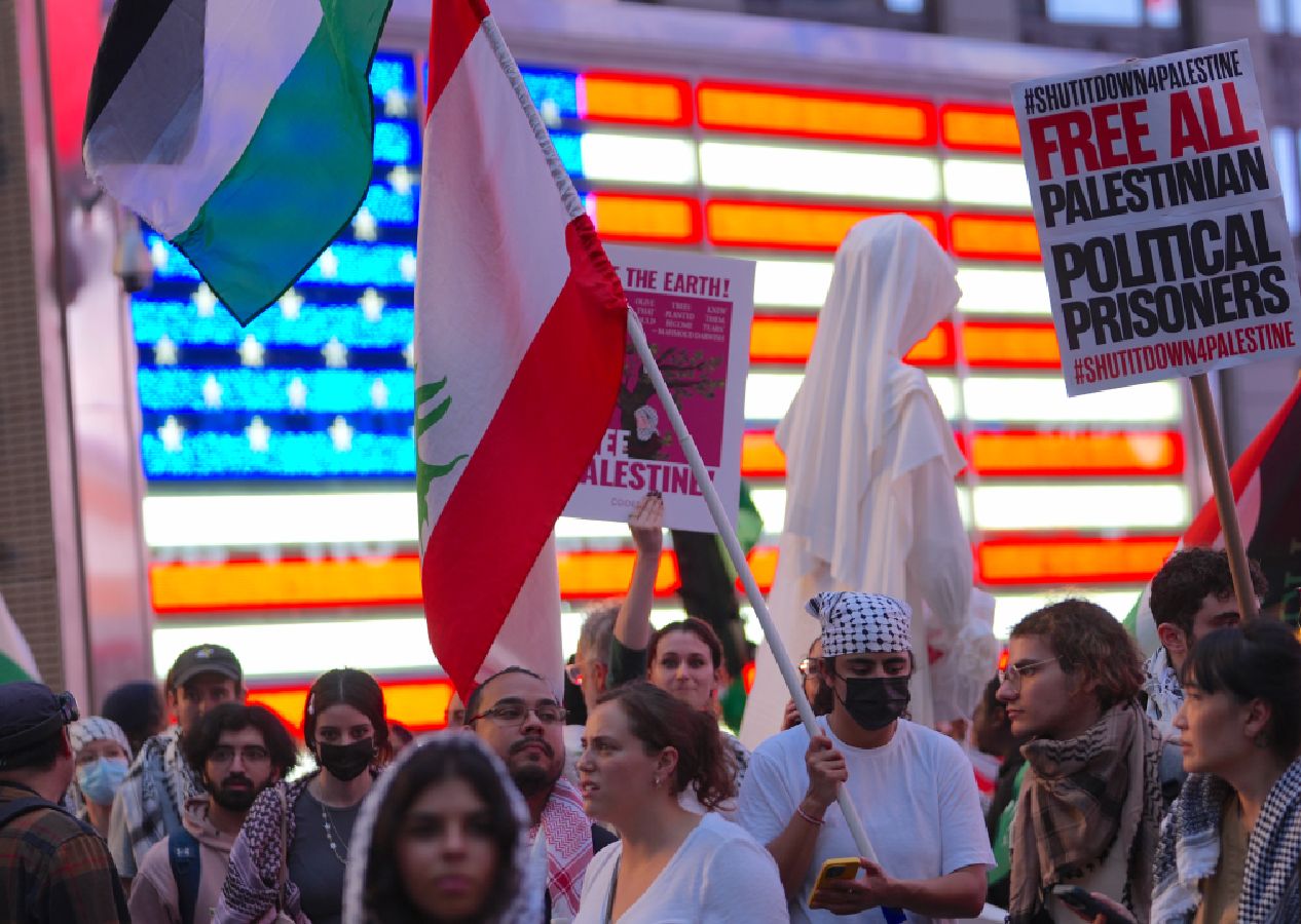 Netanyahu'nun BM'deki konuşması öncesi New York karıştı, yüzlerce kişi protesto gösterisine katıldı 5