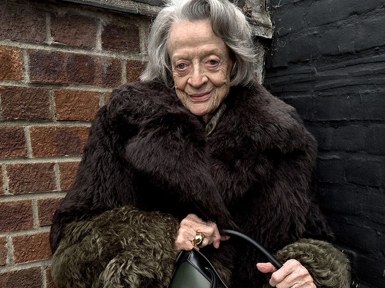 Harry Potter'ın Profesör McGonagall'ı Maggie Smith hayatını kaybetti! 4