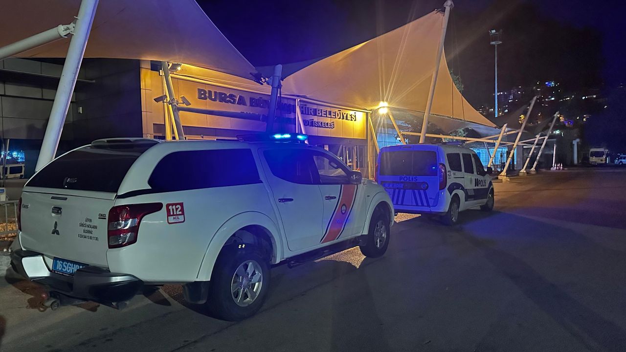 Son kontrol sırasında bulundu! Vapurun tuvalet kısmında sır ölüm 3