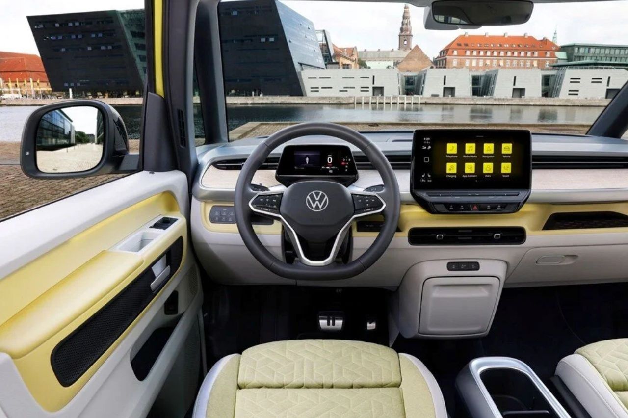 Ekim ayında yollarda! Volkswagen'in elektrikli ticari aracı ID.Buzz Türkiye'de! İşte satış fiyatları 6