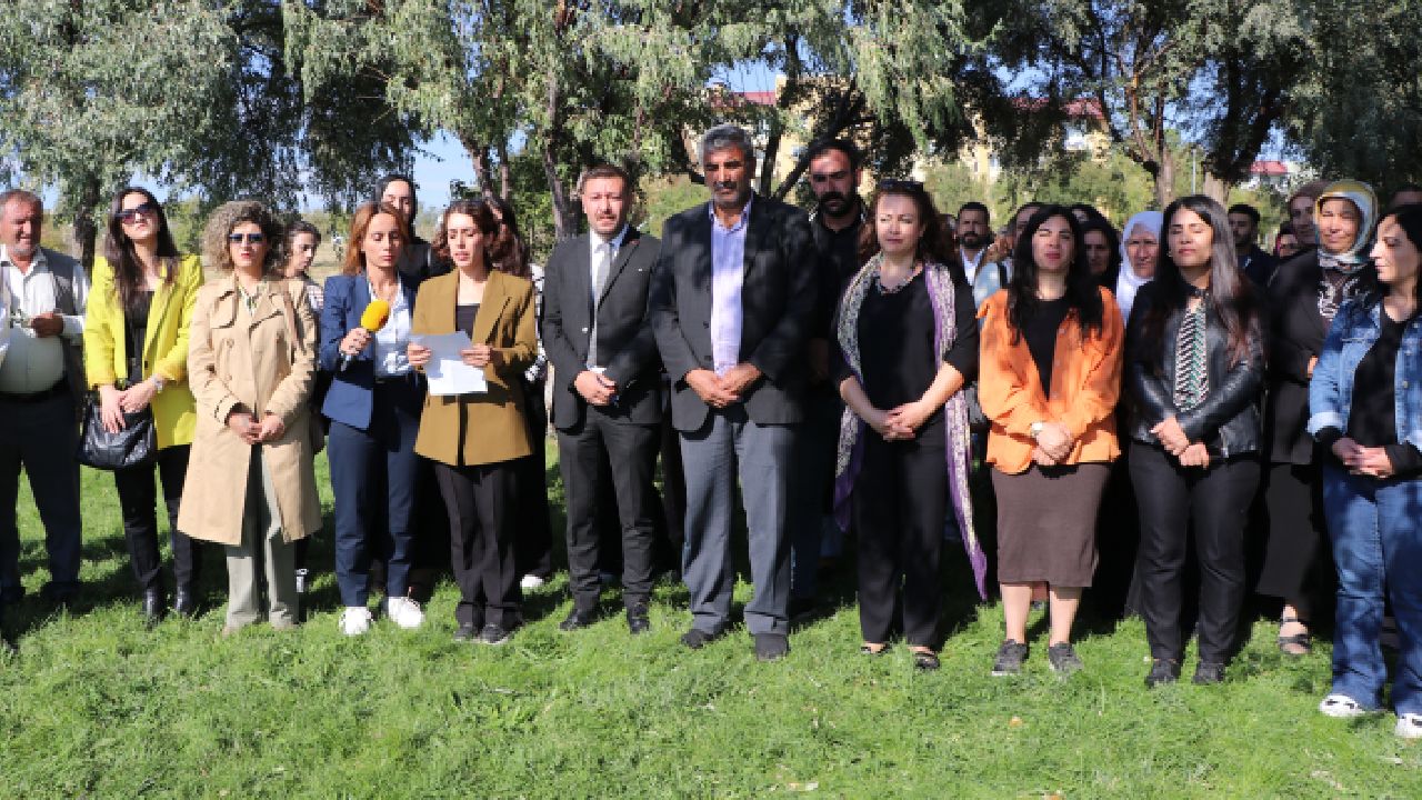 Van Yüzüncü Yıl Üniversitesi öğrencisi Rojin Kabaiş 3 gündür kayıp; sahilde telefon, kek ve su bulundu 9