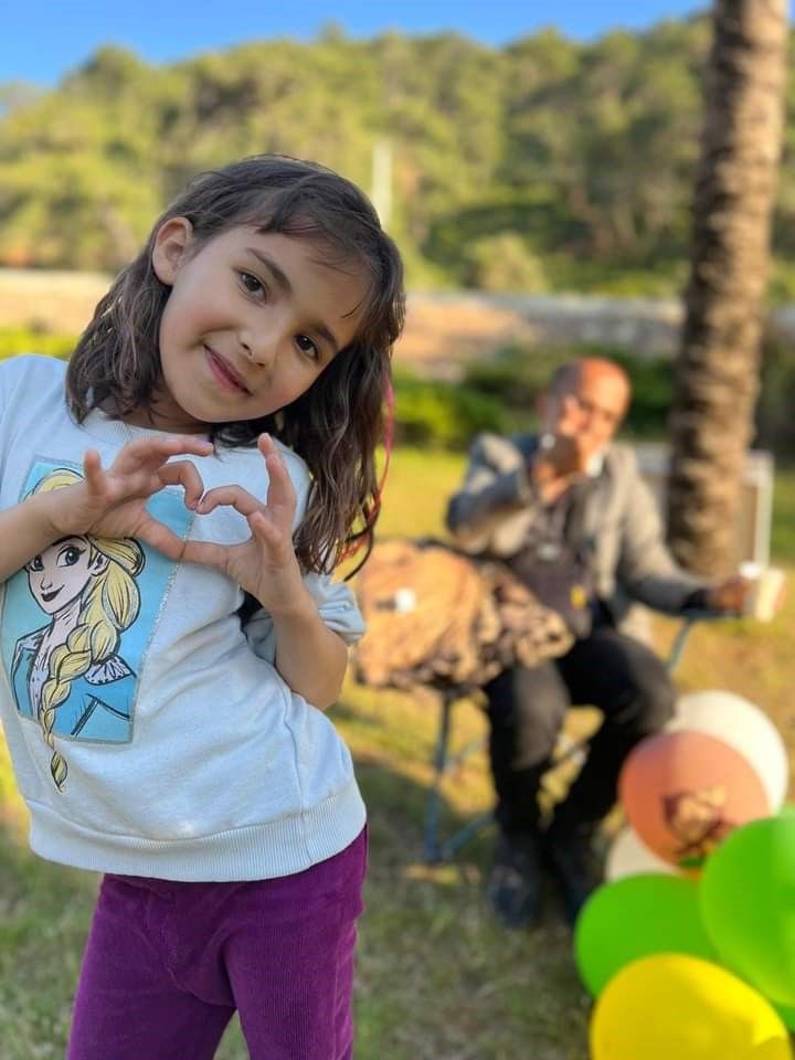 Plajda oynarken kumların altında kalan 8 yaşındaki Ezgi nefes borusu tıkandığı için can verdi 2