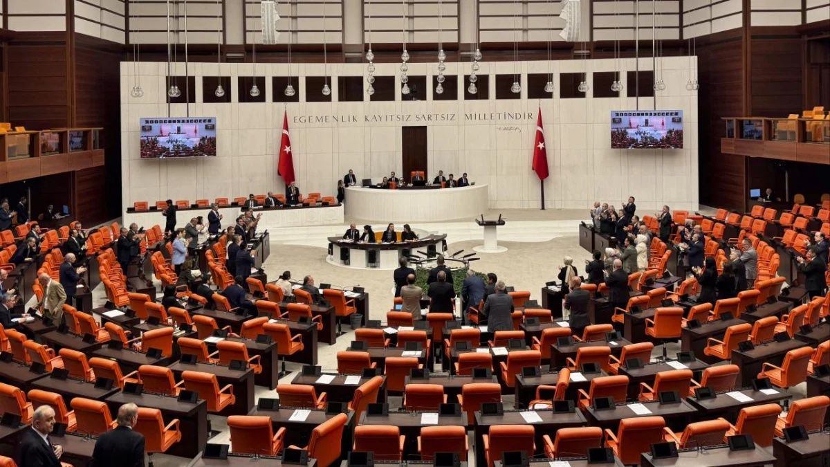 TBMM'de yeni yasama yılı başlıyor: Gündem ekonomi! MB Başkanı sunum yapacak... 3