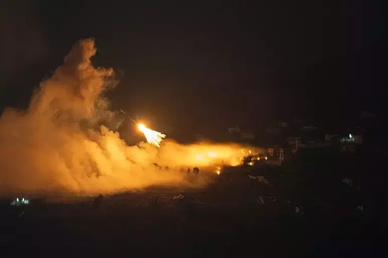Orta Doğu'da savaş yayılıyor! İsrail hava harekatlarının ardından Lübnan'a karadan işgal başlattı! İşte ateş hattında son gelişmeler... 1