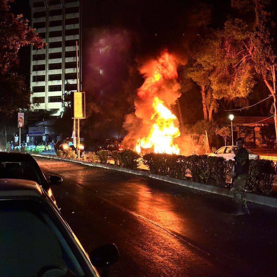 Orta Doğu'da savaş yayılıyor! İsrail hava harekatlarının ardından Lübnan'a karadan işgal başlattı! İşte ateş hattında son gelişmeler... 4