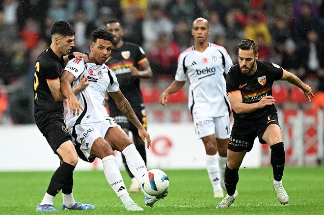 TFF paylaştı: Süper Lig'de 7. hafta maçlarının VAR kayıtları açıklandı! 6