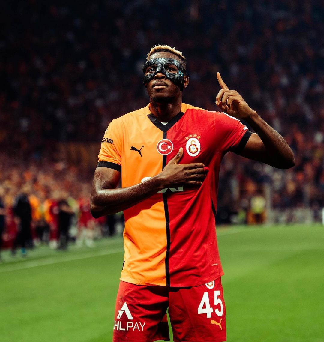 Osimhen'in dönüş tarihi belli oldu! O maçları kaçıracak 1
