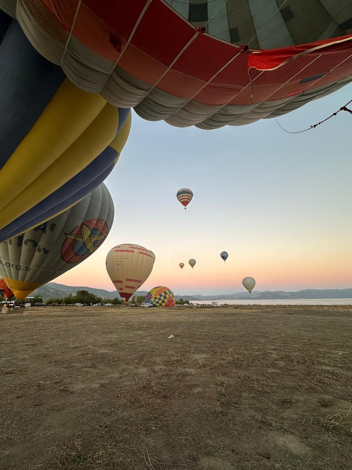 Salda semalarında balon şöleni… 10