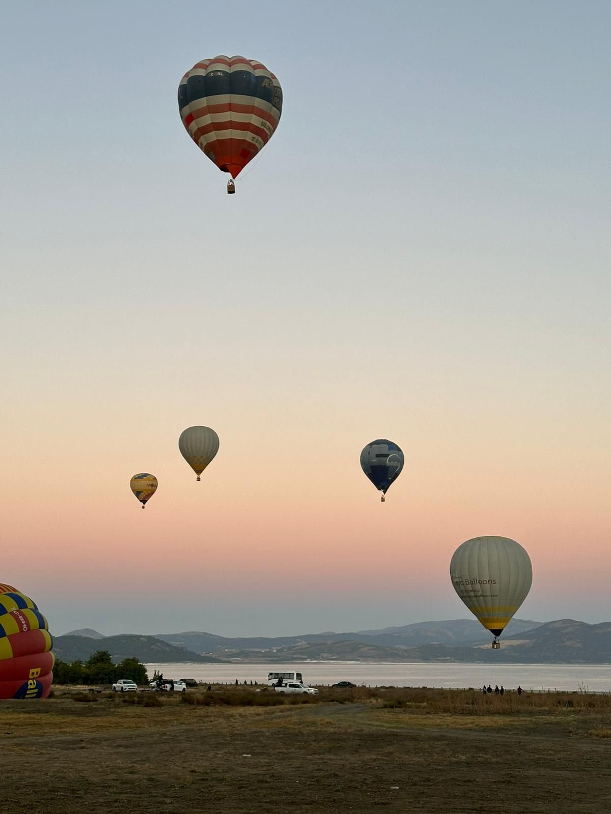 Salda semalarında balon şöleni… 9