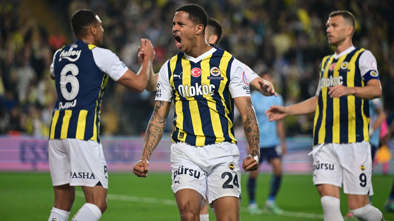 Fenerbahçe'nin Twente maçı ilk 11'i belli oldu! Jose Mourinho'nun İrfan Can Kahveci inadı sonunda kırıldı: Taraftarların istediği oldu, Milli yıldız sahaya çıkıyor 7