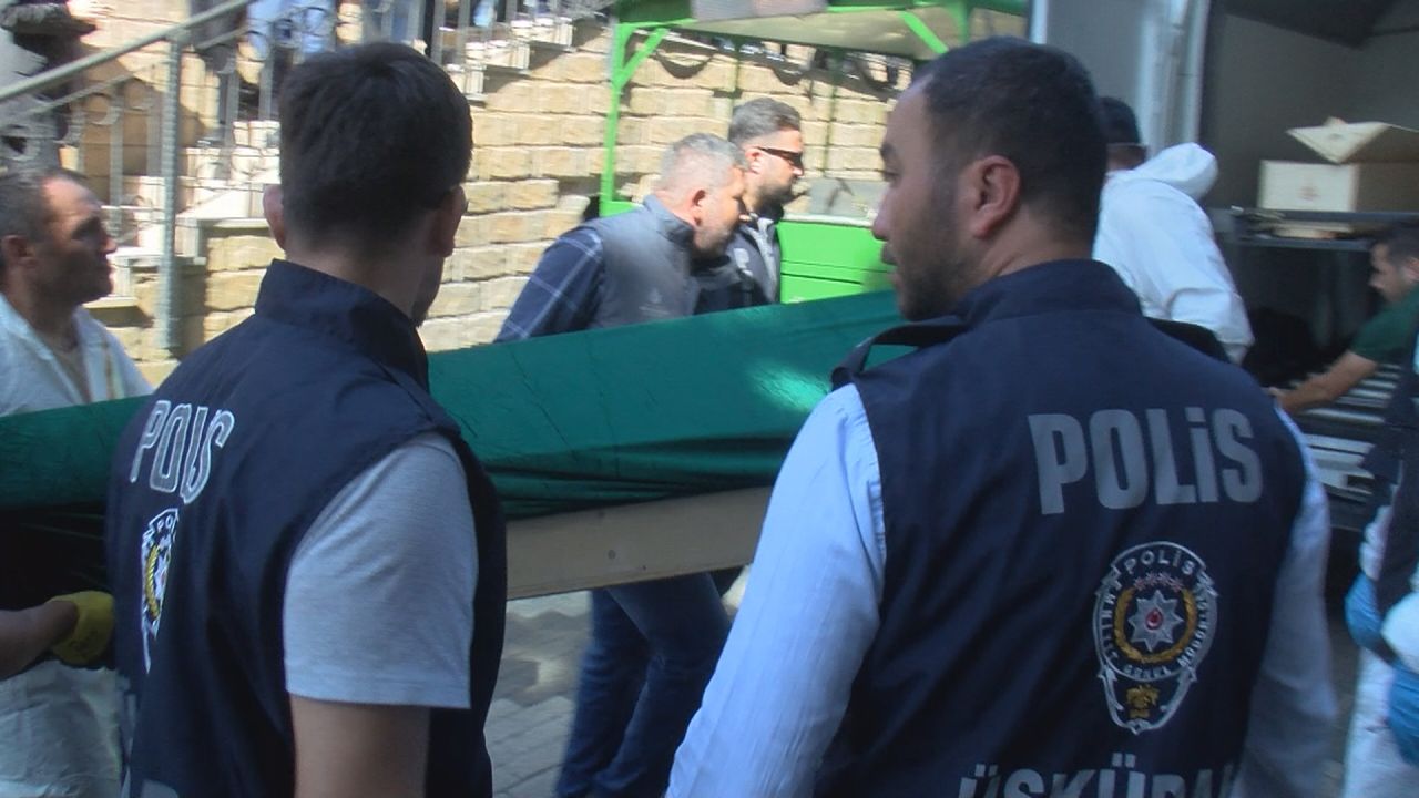 Fethi kabir sonrası Epözdemir'den açıklama: Kefen yok, kemikler sonradan bırakılmış olabilir! 6