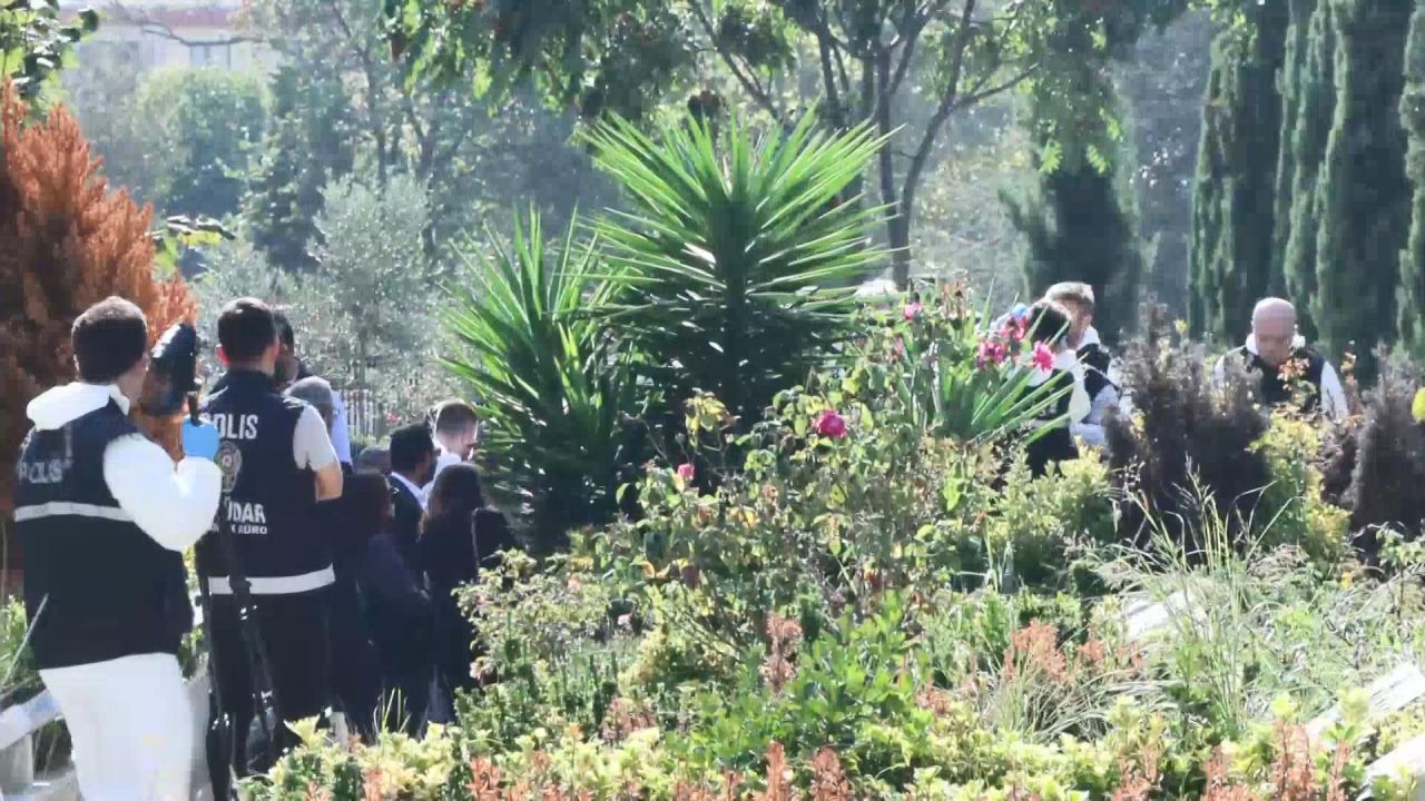 Fethi kabir sonrası Epözdemir'den açıklama: Kefen yok, kemikler sonradan bırakılmış olabilir! 2