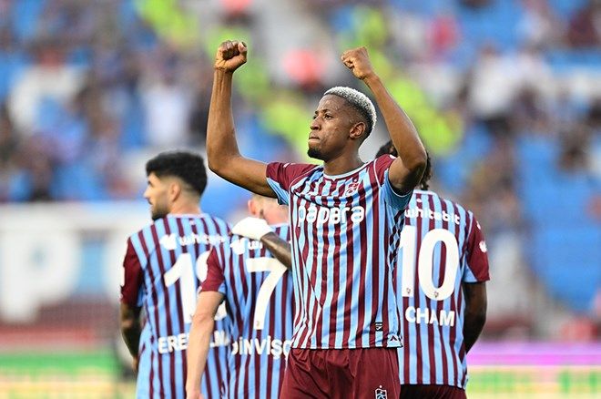 4 maçta 2 gol 4 asist yapan Victor Osimhen'in değeri 25 milyon euro düşürüldü, 11 maçta tek gol atan Youssef En-Nesyri'nin değeri 22 milyon euroya çıkarıldı! Galatasaray taraftarını çıldırtan güncelleme 9