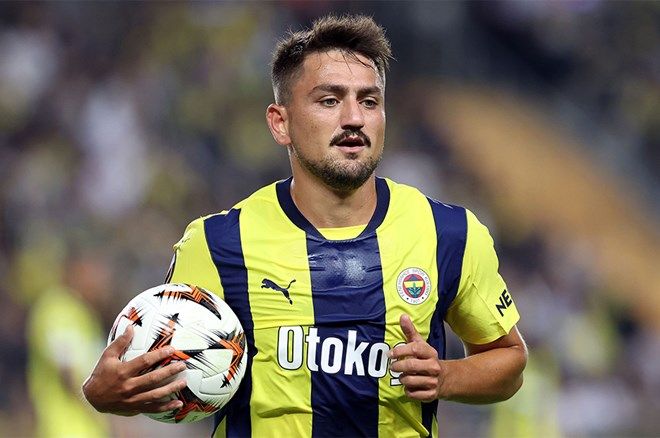 4 maçta 2 gol 4 asist yapan Victor Osimhen'in değeri 25 milyon euro düşürüldü, 11 maçta tek gol atan Youssef En-Nesyri'nin değeri 22 milyon euroya çıkarıldı! Galatasaray taraftarını çıldırtan güncelleme 10