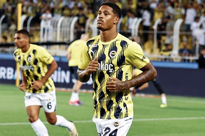 Sezona fırtına gibi giren Yunus Akgün'ün değeri 1.5 milyon euro arttı, forma yüzü görmeyen Elias Jelert'in değeri 8 milyon euro oldu! İşte değeri en çok artan Süper Lig oyuncuları 5